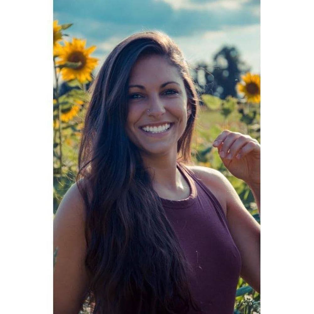 Meet your Posher, Danielle